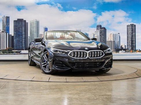 Used 2025 BMW 840i xDrive Convertible w/ Comfort Seating Package image 2