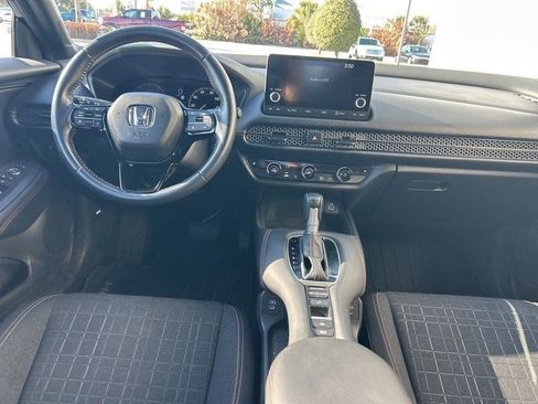 Certified 2024 Honda HR-V Sport image 10
