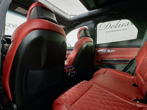 Used 2024 Genesis GV70 3.5T Sport w/ Sport Prestige Package image 24