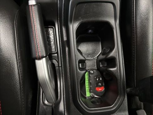 Used 2021 Jeep Wrangler Unlimited Rubicon w/ Uconnect 4C Nav & Sound Group AWD/4WD image 19