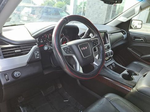 Used 2016 GMC Yukon XL SLT RWD image 10