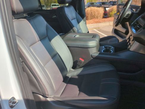 Used 2023 Chevrolet Tahoe RST w/ Sport Performance Package image 31