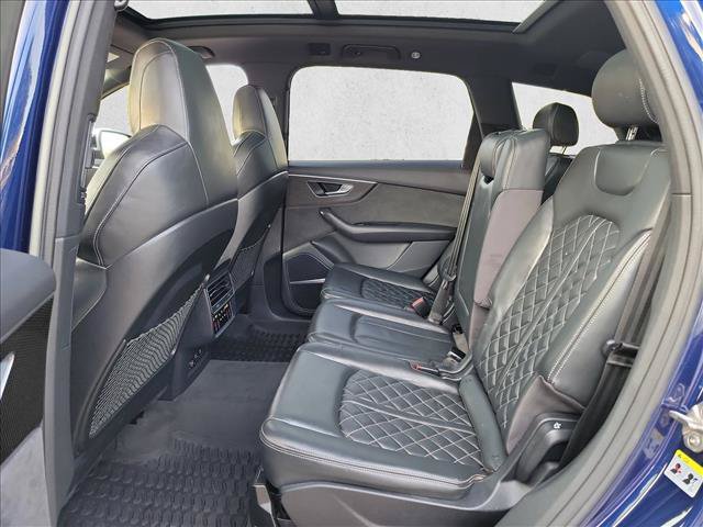 Used 2021 Audi SQ7 Premium Plus w/ Driver Assistance Package AWD/4WD image 14