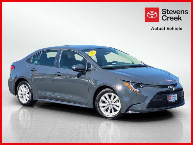 Certified 2025 Toyota Corolla LE w/ LE Premium Package FWD image 1