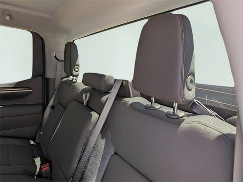 New 2026 GMC Sierra 1500 Elevation image 30