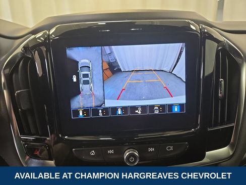 Used 2023 Chevrolet Traverse LT w/ LT Premium Package AWD/4WD image 19