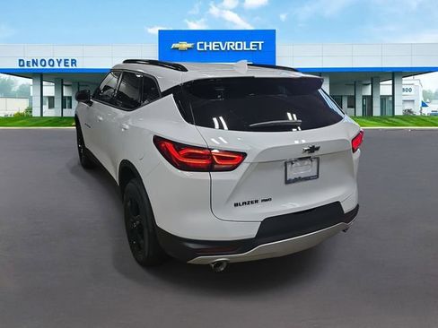 New 2026 Chevrolet Blazer LT image 8