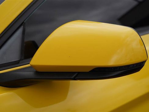 Used 2015 Ford Mustang GT Premium image 25