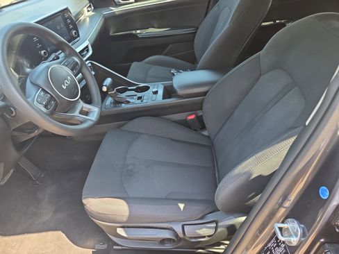 Used 2023 Kia K5 LXS image 10