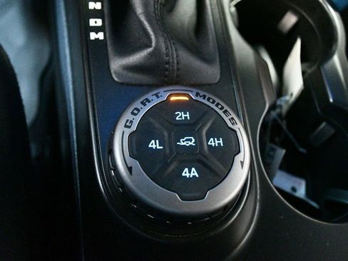 Used 2022 Ford Bronco Wildtrak image 56