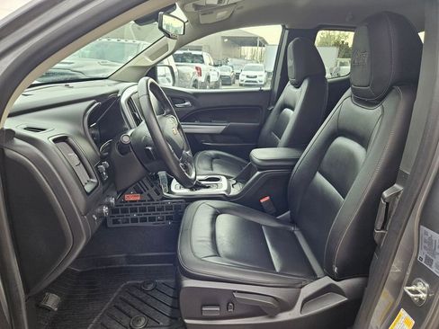 Used 2021 Chevrolet Colorado ZR2 w/ Colorado ZR2 Bison Edition image 12