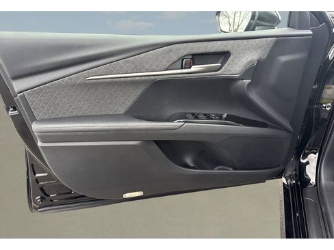 Used 2026 Toyota Camry XLE image 13