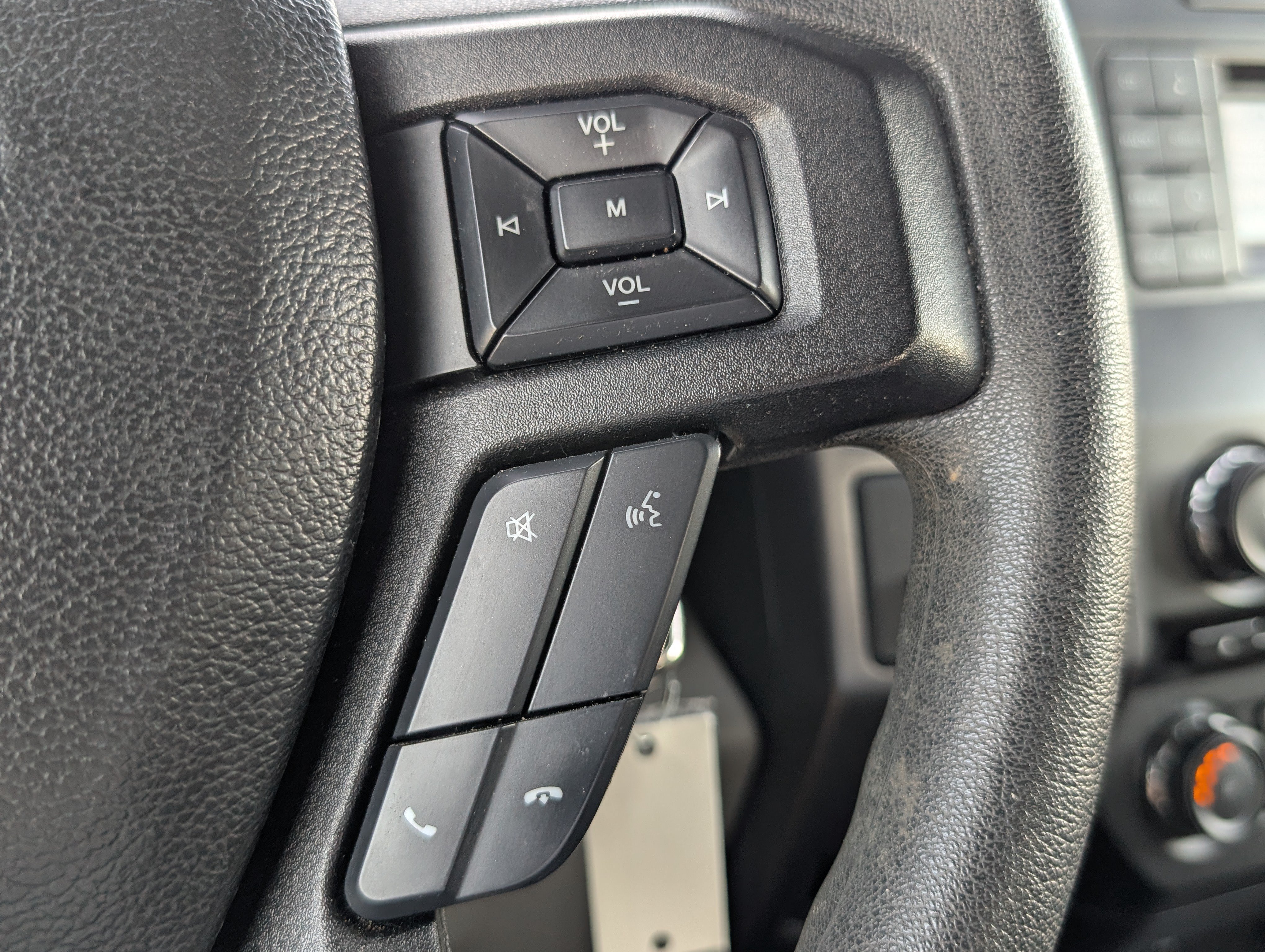 Used 2017 Ford F150 XLT RWD image 23