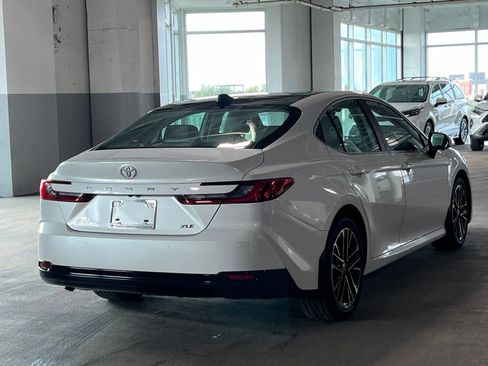 Used 2025 Toyota Camry XLE w/ Premium Plus Package AWD/4WD image 10
