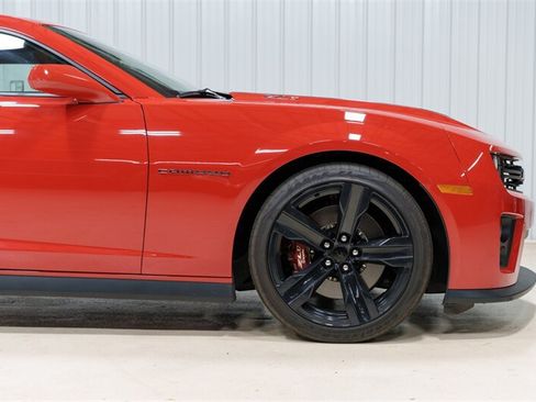 Used 2012 Chevrolet Camaro ZL1 RWD image 21