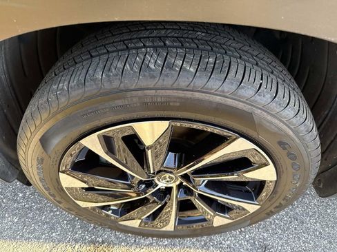 Used 2025 MAZDA CX-50 2.5 Hybrid w/ Premium Plus Pkg image 14