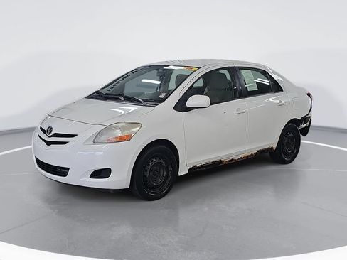 Used 2007 Toyota Yaris Sedan w/ Convenience Pkg FWD image 9