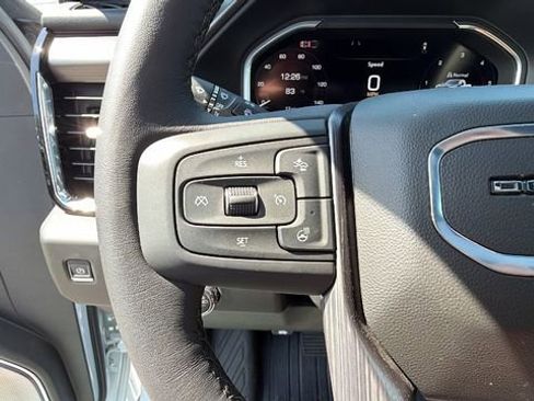 New 2026 GMC Sierra 3500 Denali Ultimate AWD/4WD image 34
