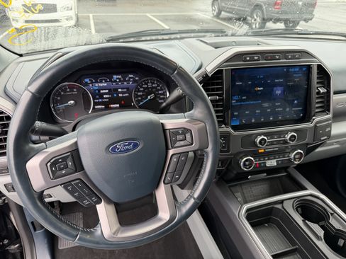 Used 2022 Ford F250 Limited image 7