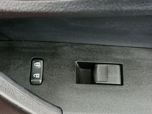 Used 2018 Toyota Corolla SE image 28