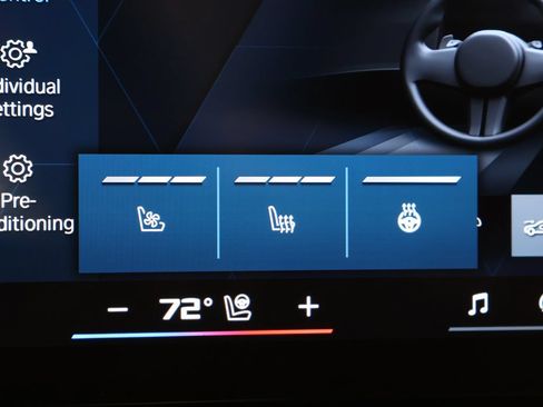 Used 2024 BMW XM Label Red AWD/4WD image 55
