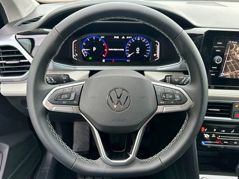 New 2026 Volkswagen Taos SEL AWD/4WD image 31