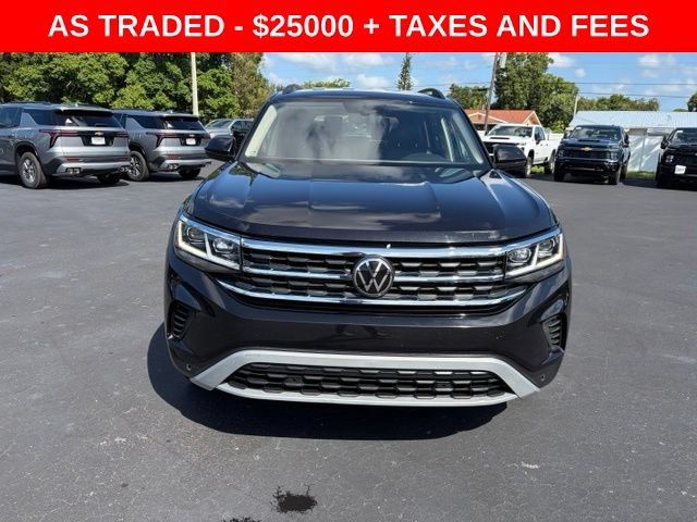 Used 2023 Volkswagen Atlas SE AWD/4WD image 2