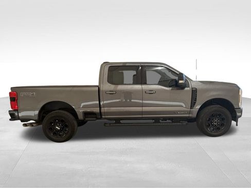 Used 2025 Ford F350 Lariat w/ Black Appearance Package AWD/4WD image 6