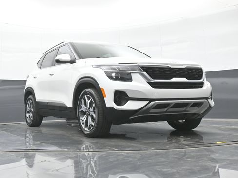 Used 2022 Kia Seltos EX AWD/4WD image 42