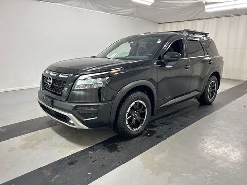 Used 2024 Nissan Pathfinder Rock Creek image 5