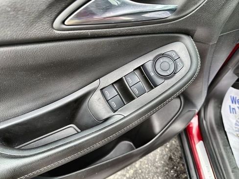 Used 2023 Buick Encore GX Preferred w/ Cold Weather Comfort Package image 22