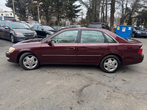 Used 2004 Toyota Avalon XLS image 4