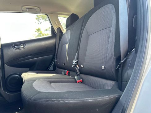 Used 2013 Nissan Rogue SV FWD image 12