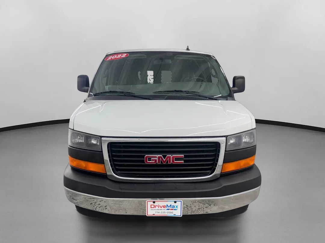 Used 2022 GMC Savana 2500 w/ Driver Convenience Package RWD image 2