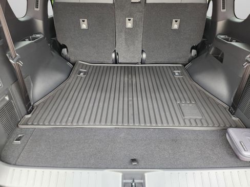 New 2026 Lexus LX 600 4WD w/ Luxury Package image 20