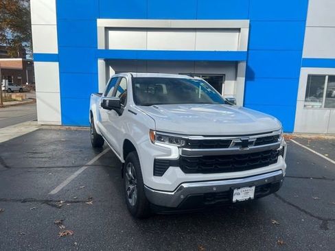 New 2026 Chevrolet Silverado 1500 LT w/ Safety Package image 3