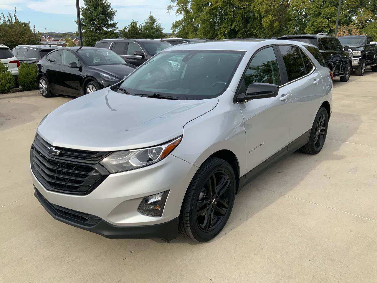 Used 2021 Chevrolet Equinox LT FWD image 1