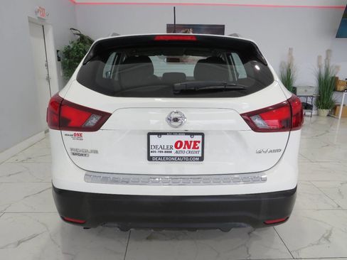 Used 2017 Nissan Rogue Sport SV w/ SV All-Weather Package image 5