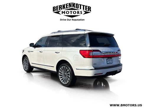 Used 2018 Lincoln Navigator Reserve w/ Technology Package AWD/4WD image 5