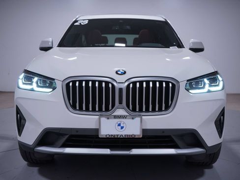 Used 2023 BMW X3 xDrive30i w/ Convenience Package AWD/4WD image 4