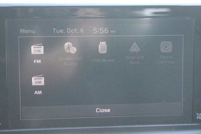 Used 2024 Kia Seltos LX AWD/4WD image 6