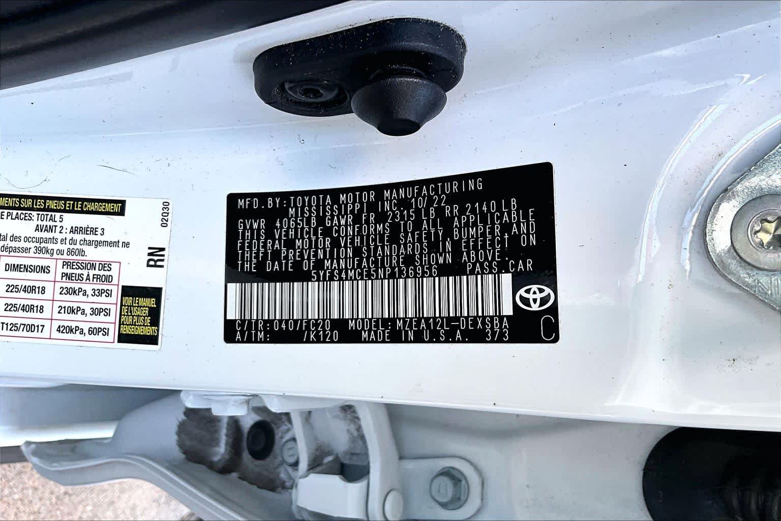 Used 2022 Toyota Corolla SE FWD image 32