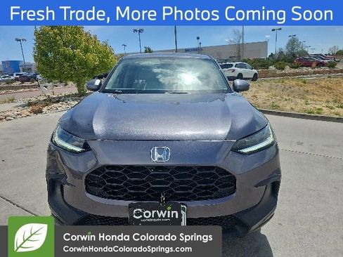 Used 2023 Honda HR-V LX image 3