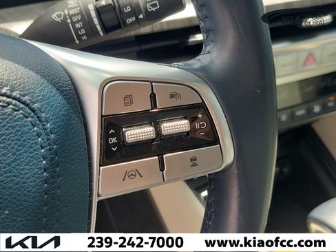Certified 2025 Kia Telluride EX FWD image 27