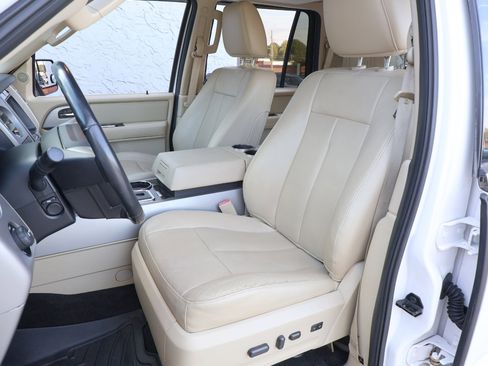 Used 2017 Ford Expedition Limited w/ Equipment Group 301A image 14