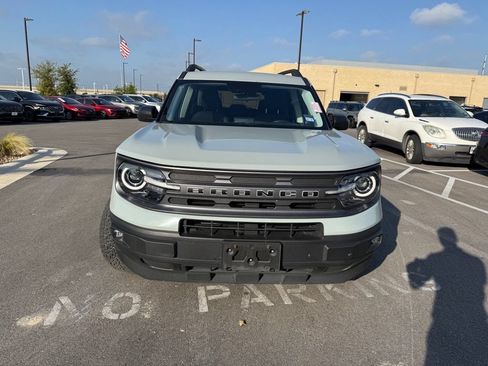 Used 2022 Ford Bronco Sport Big Bend w/ Convenience Package AWD/4WD image 2