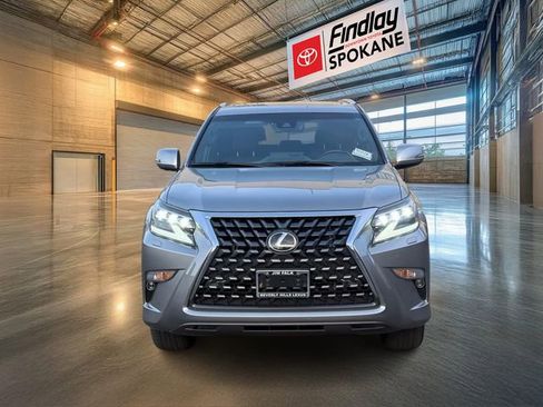 Used 2023 Lexus GX 460 Premium image 2