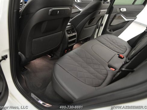 Used 2024 BMW X5 xDrive50e w/ M Sport Package image 25