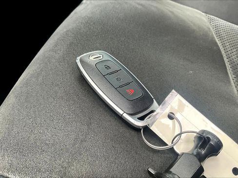 Used 2023 Nissan Ariya FWD image 13