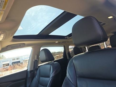 Used 2019 Nissan Murano Platinum AWD/4WD image 21